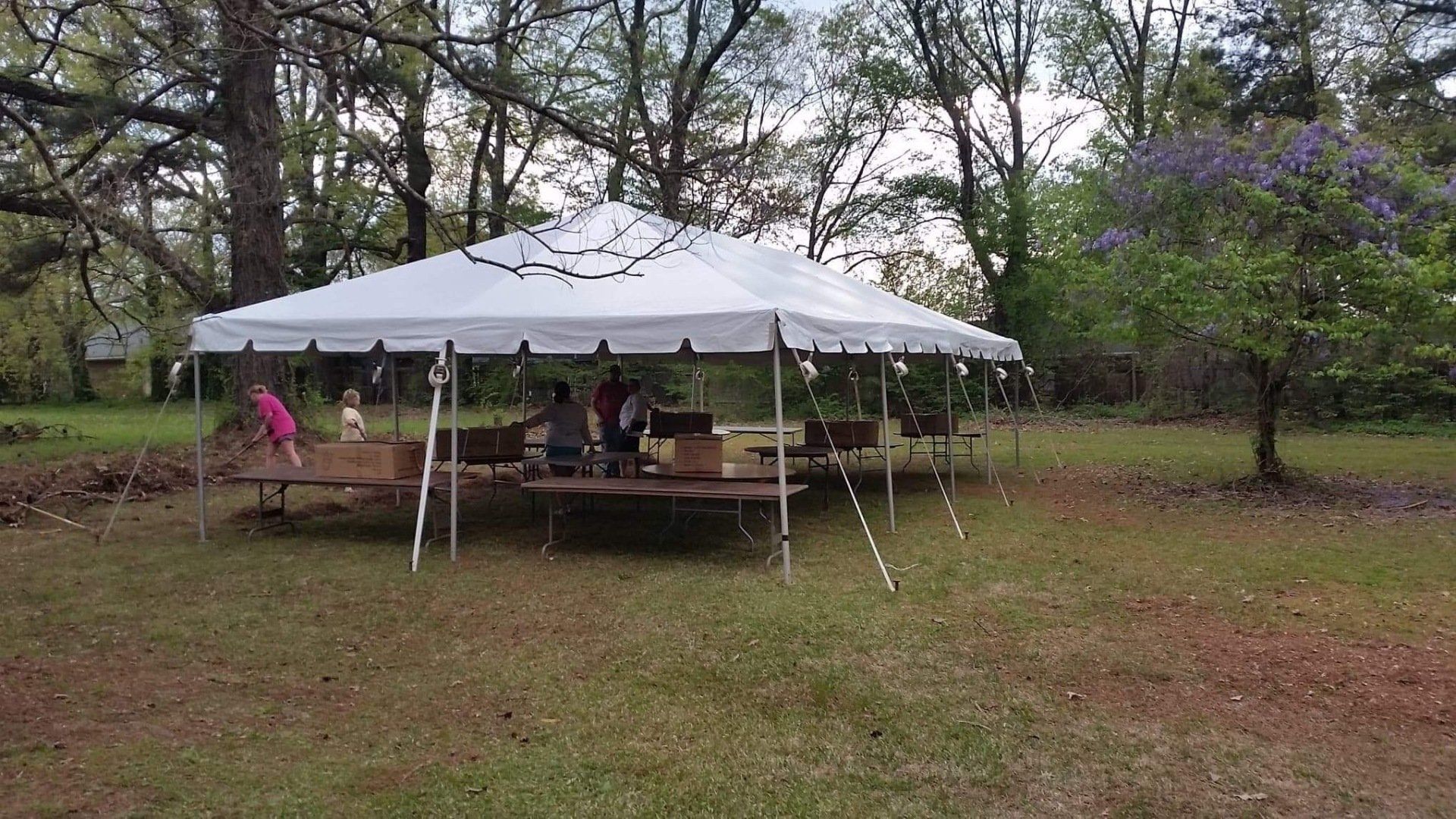 People Setting The Event — Jackson, MS — All Seasons Events