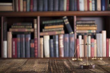Criminal Defense Lawyer