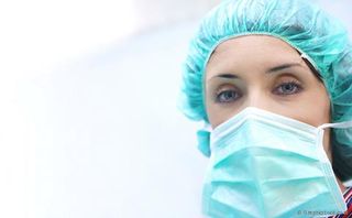 Operative Maßnahmen zur Verbesserung der Knochensituation vor Implantationen Operative Maßnahmen zur Verbesserung der Knochensituation vor Implantationen