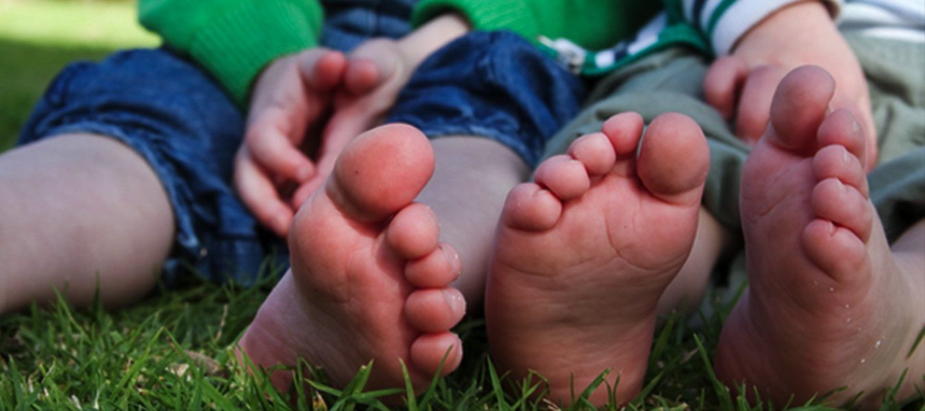 feet