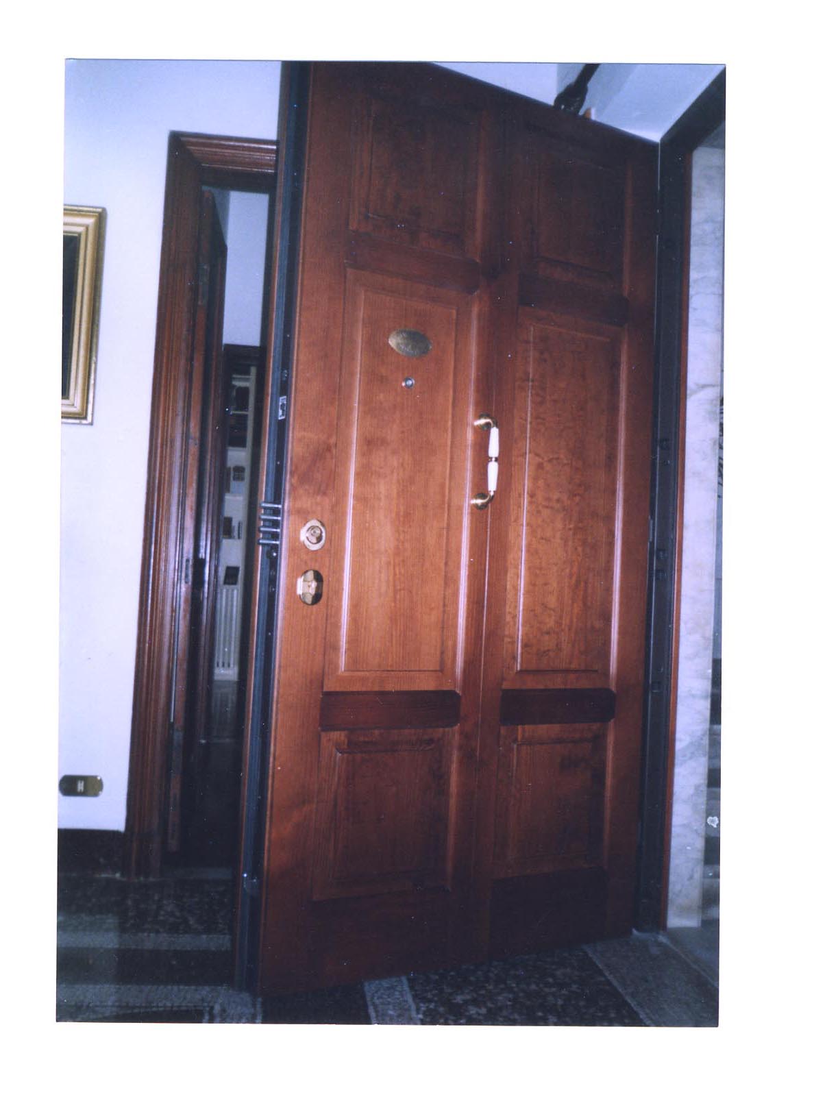 portoncino per interno blindato marrone