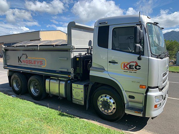 KEC Truck — Heavy Haulage in Edmonton, QLD