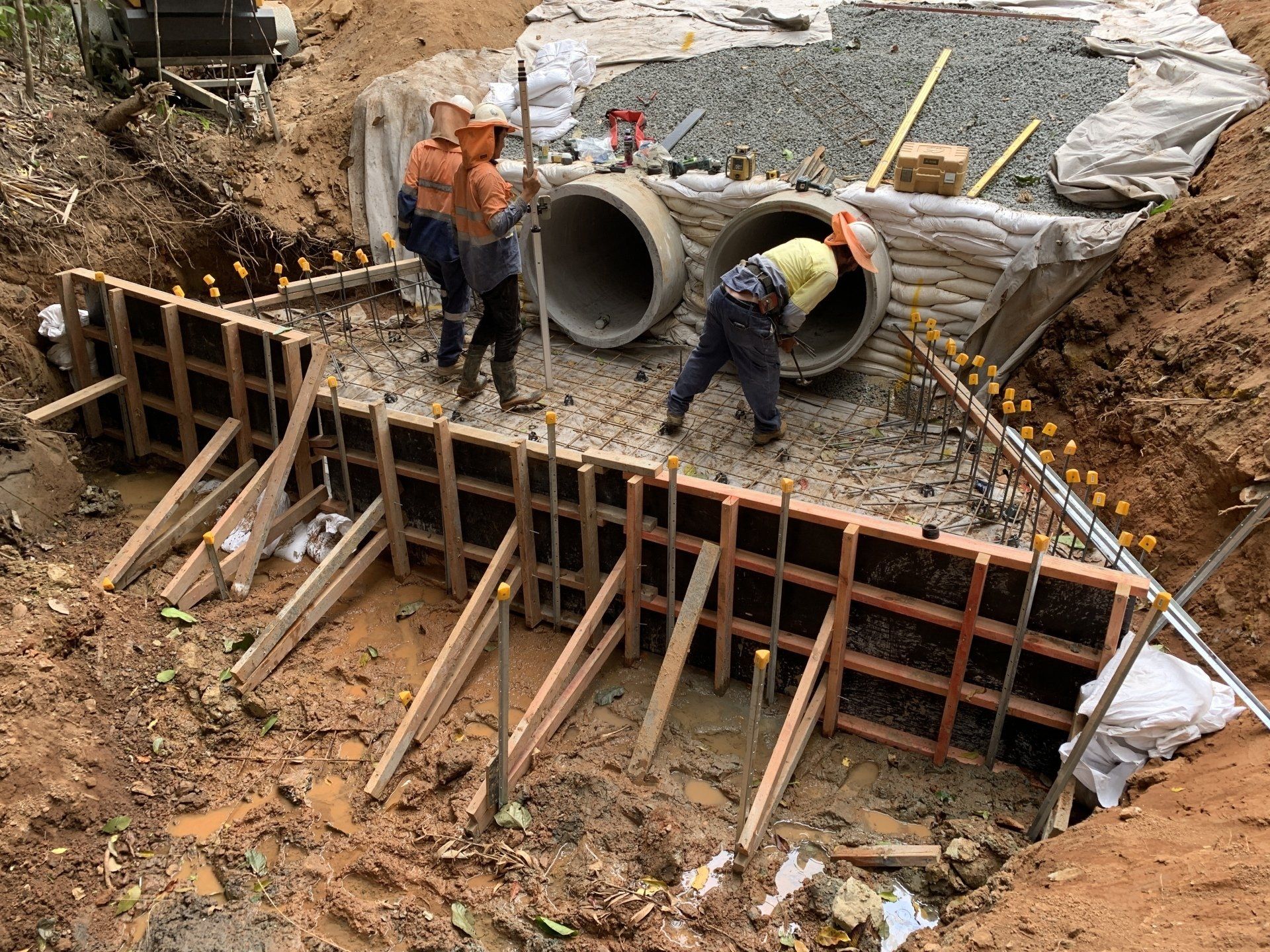 Drainage Rock Walls — Civil Earthworks in Edmonton, QLD