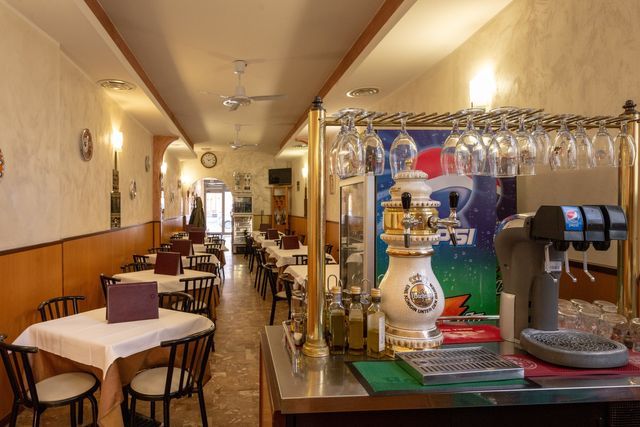 Interno pizzeria
