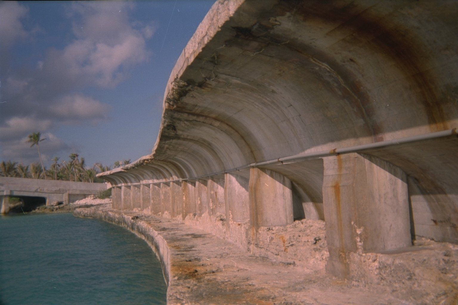 Atlantis breakwater (Thunderball - 1965)