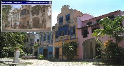 Clever editing connects Rio locations with Venetian locations in Moonraker (1979)