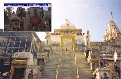 The tuc-tuc chase was filmed in the busy streets of Udaipur The tuc-tuc chase was filmed in the busy streets of Udaipur