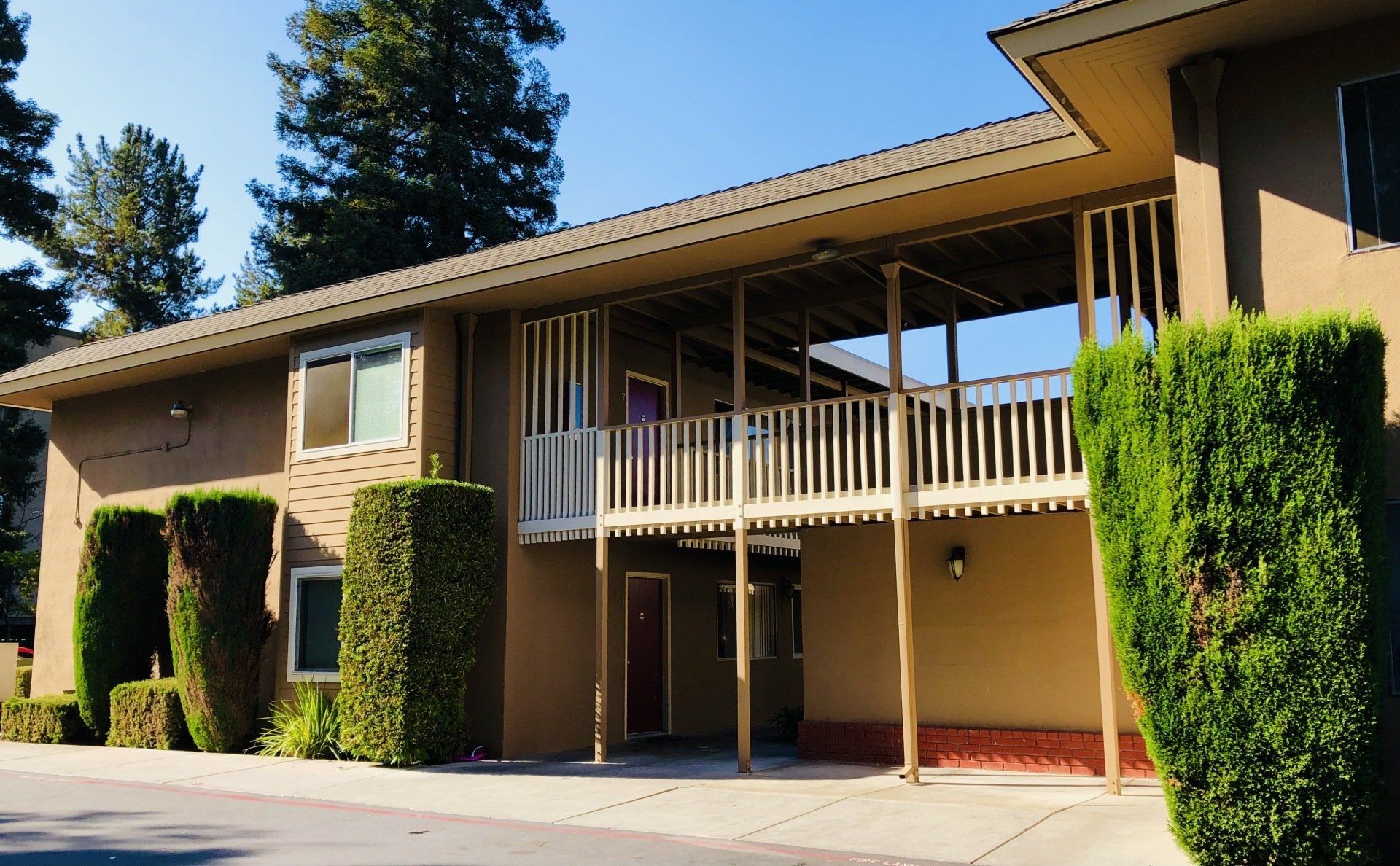 Miramar Exterior