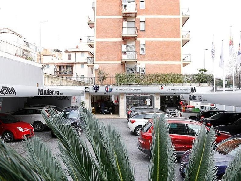Carrozzeria Moderna Roma