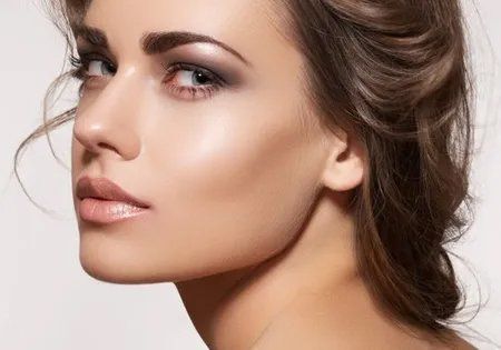 Make-Up