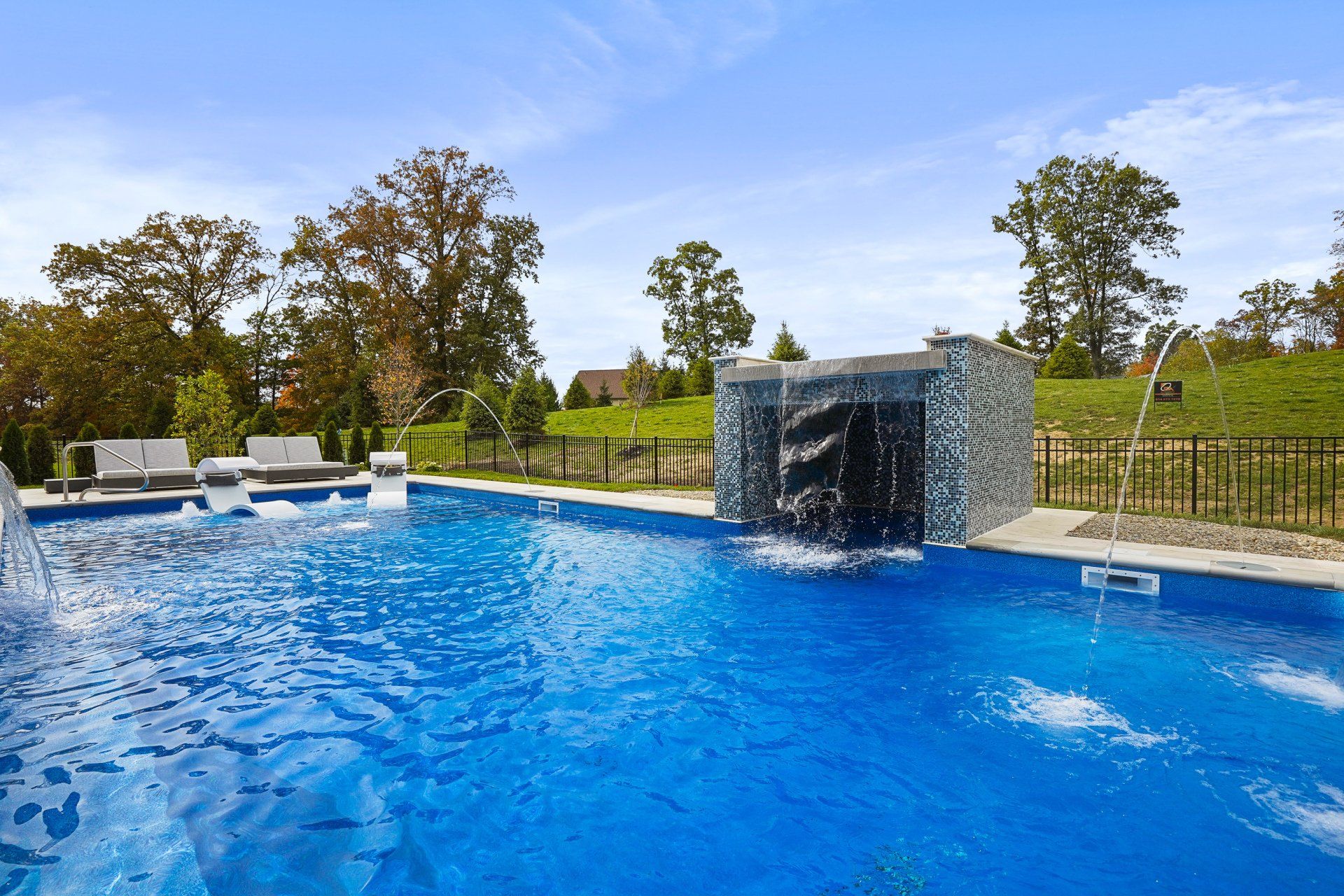 new pool construction Powell Ohio
