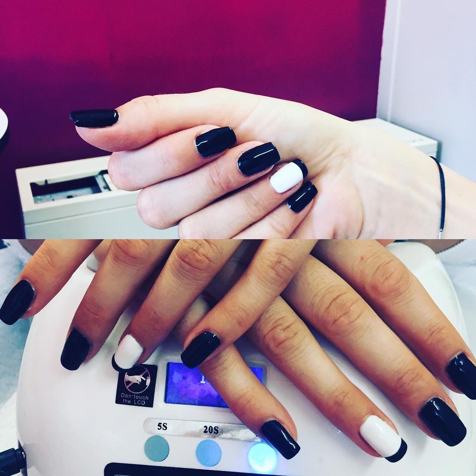 MANICURE E PEDICURE