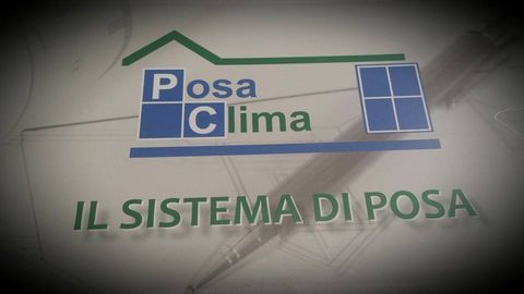 Posatore certificato Posaclima