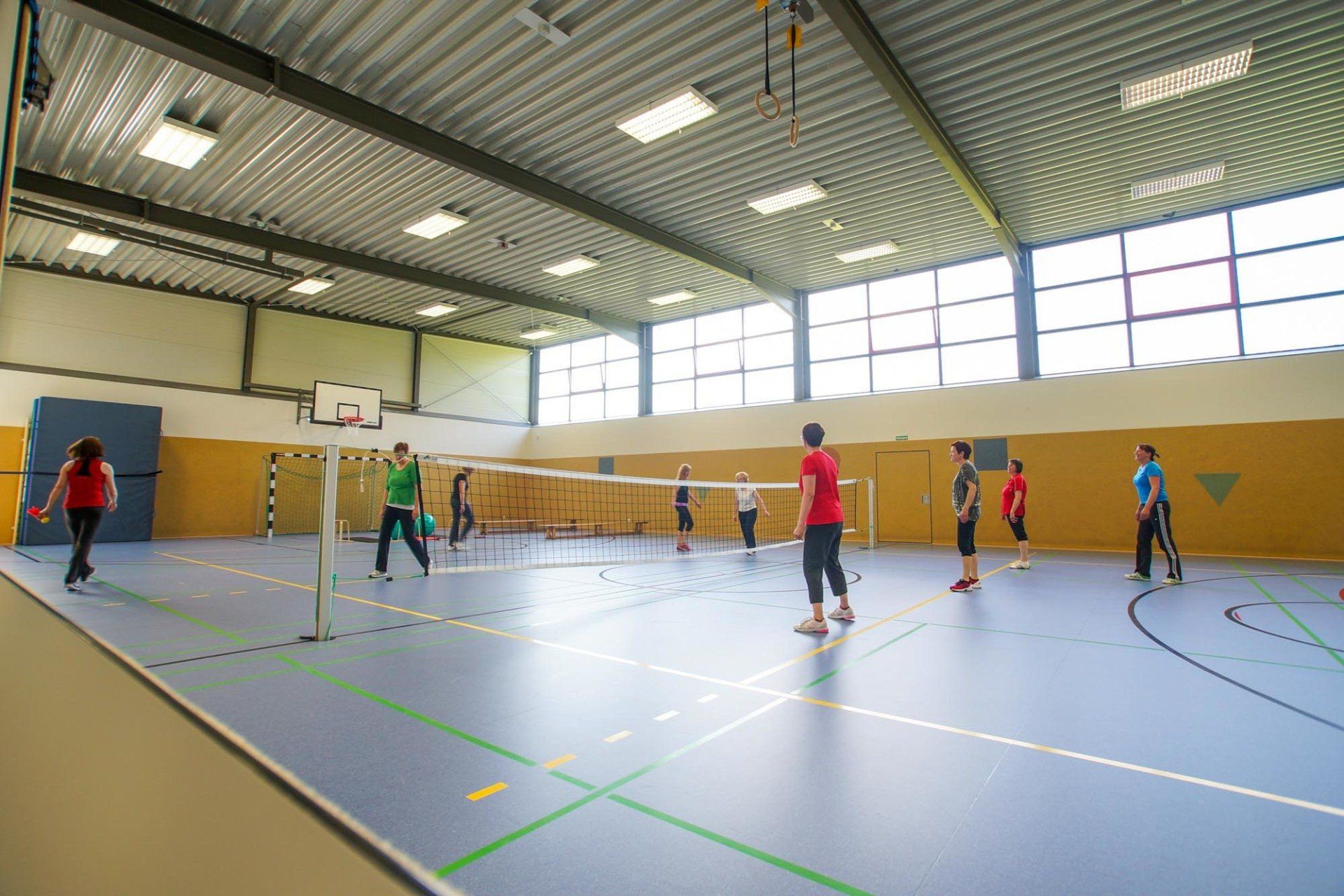 Damen-Sportgruppe in Sustrum-Moor