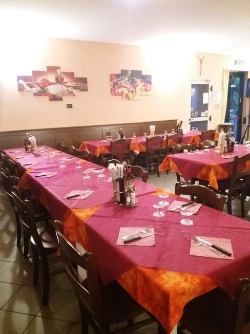antipasto al centro della tavola
