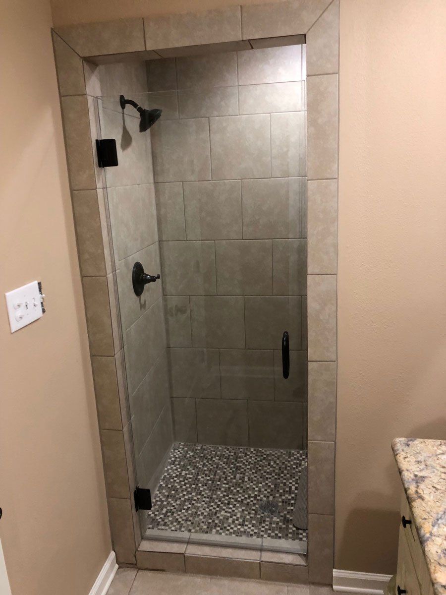 Shower Door — Dundee, IL — Baker Glass Works, Inc.