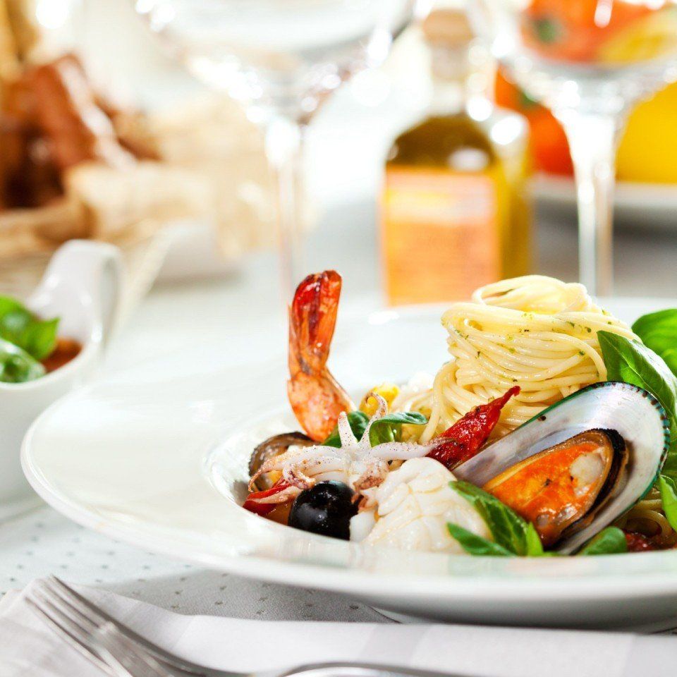 First course of spaghetti with seafood