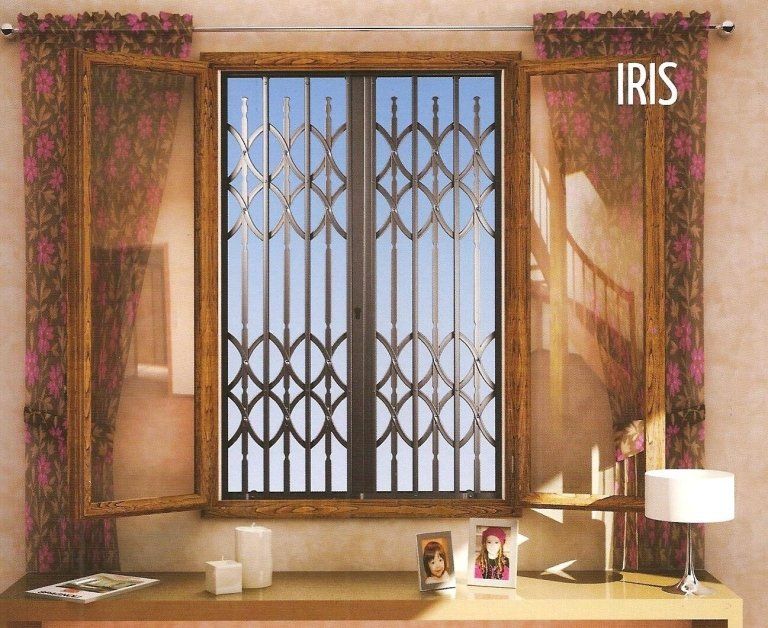 progetto di una finestra IRIS