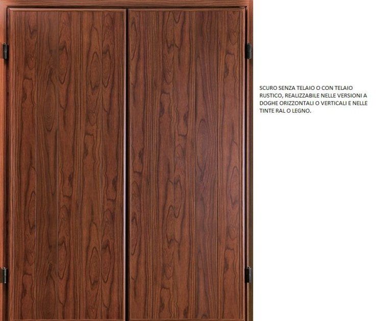finestra persiane in legno