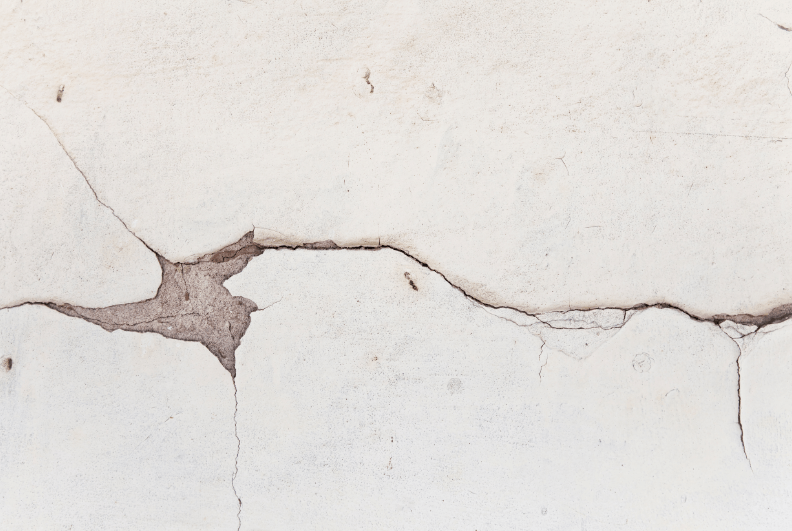 cracked damaged drywall