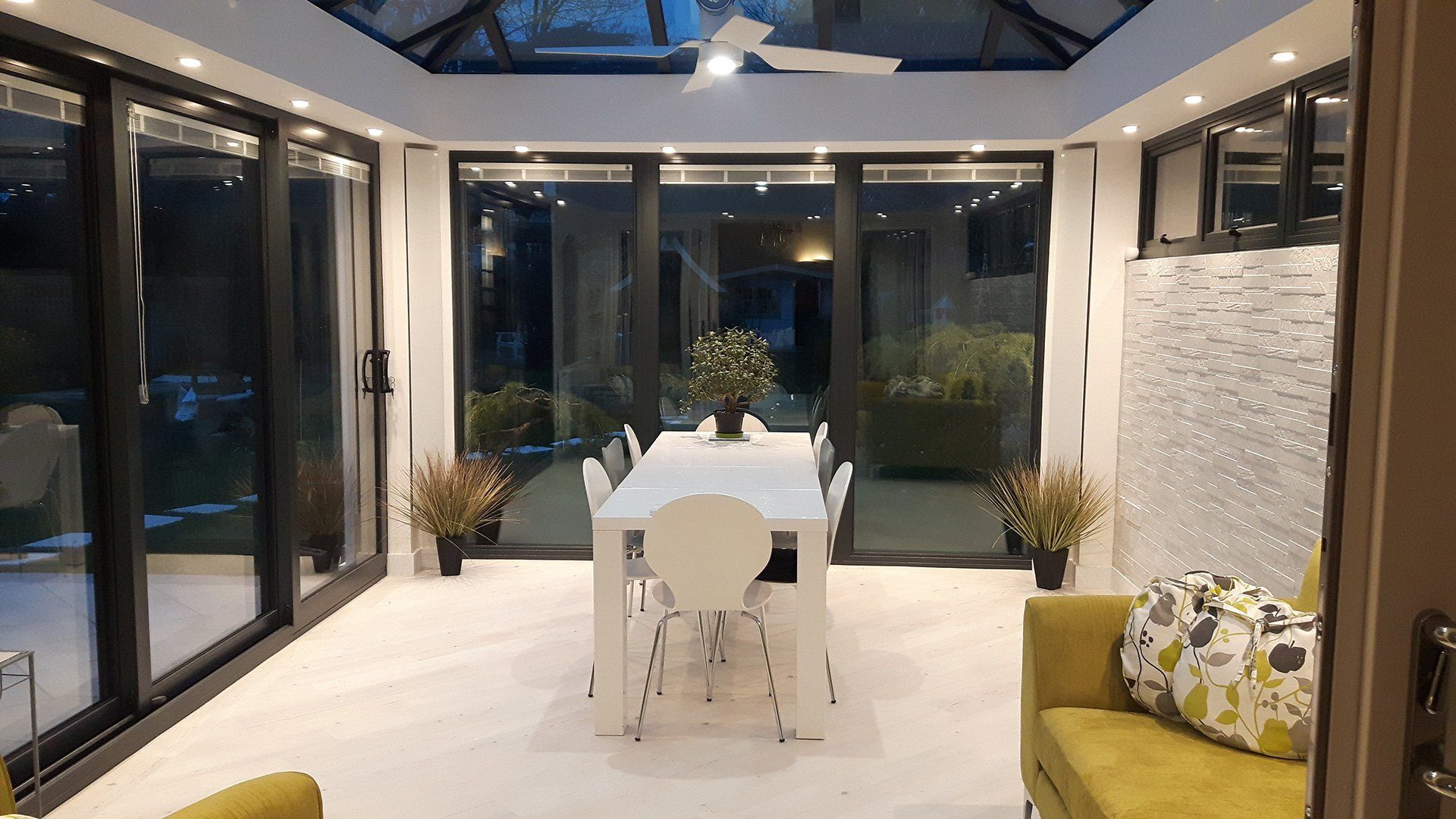 Loggia internal 6
