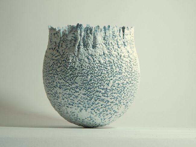 ceramica contemporanea, ciotole in porcellana, lampade, arredo d'interni