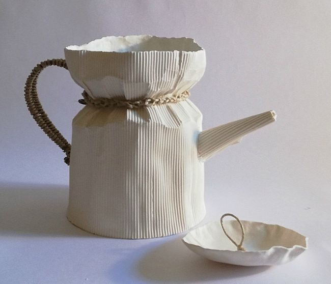 ceramica contemporanea, ciotole in porcellana, lampade, arredo d'interni