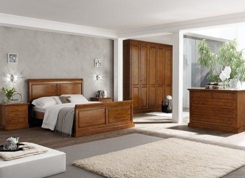 camera da letto con armadio in legno