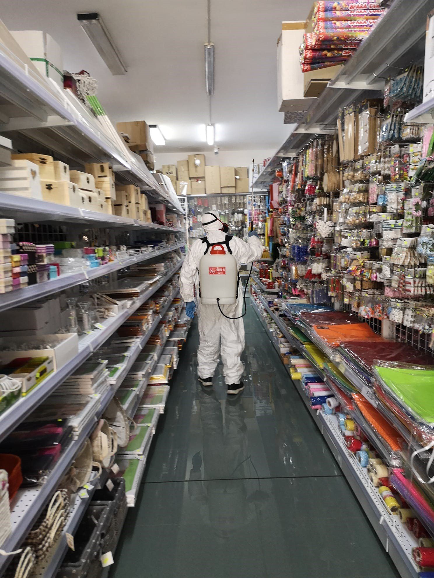 disinfezione espositori