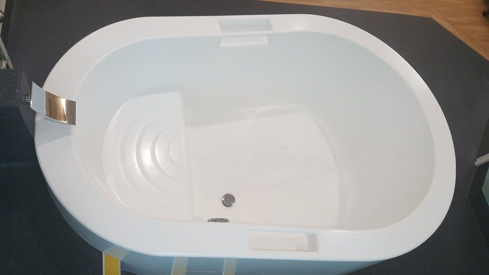 custom white bath