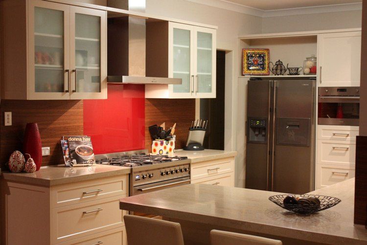 Easy to keep clean kitchen with solid countertops