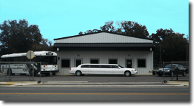 Limo — A white limousine in Pensacola, FL