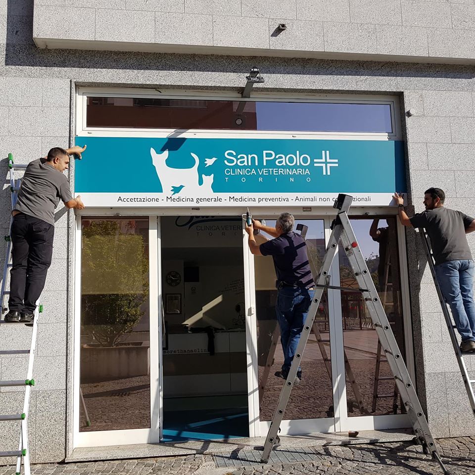 insegna Clinica Veterinaria a Torino