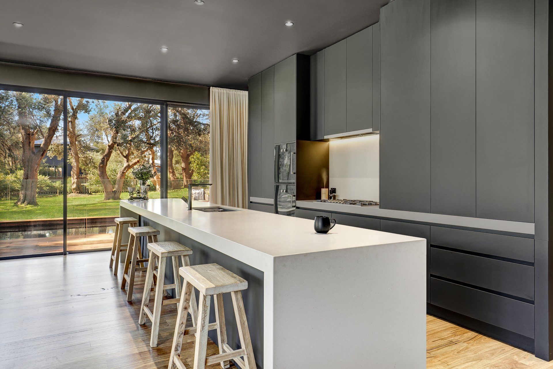 Cowes Real Estate, Cowes Property,Inverloch 3996, 3996 Studio, Beaumont Building Design, MJ Clarke Developments, Colourbond, Scyon Walls, Bass Coast Builder, Hereward Close Cowes, Phillip Island