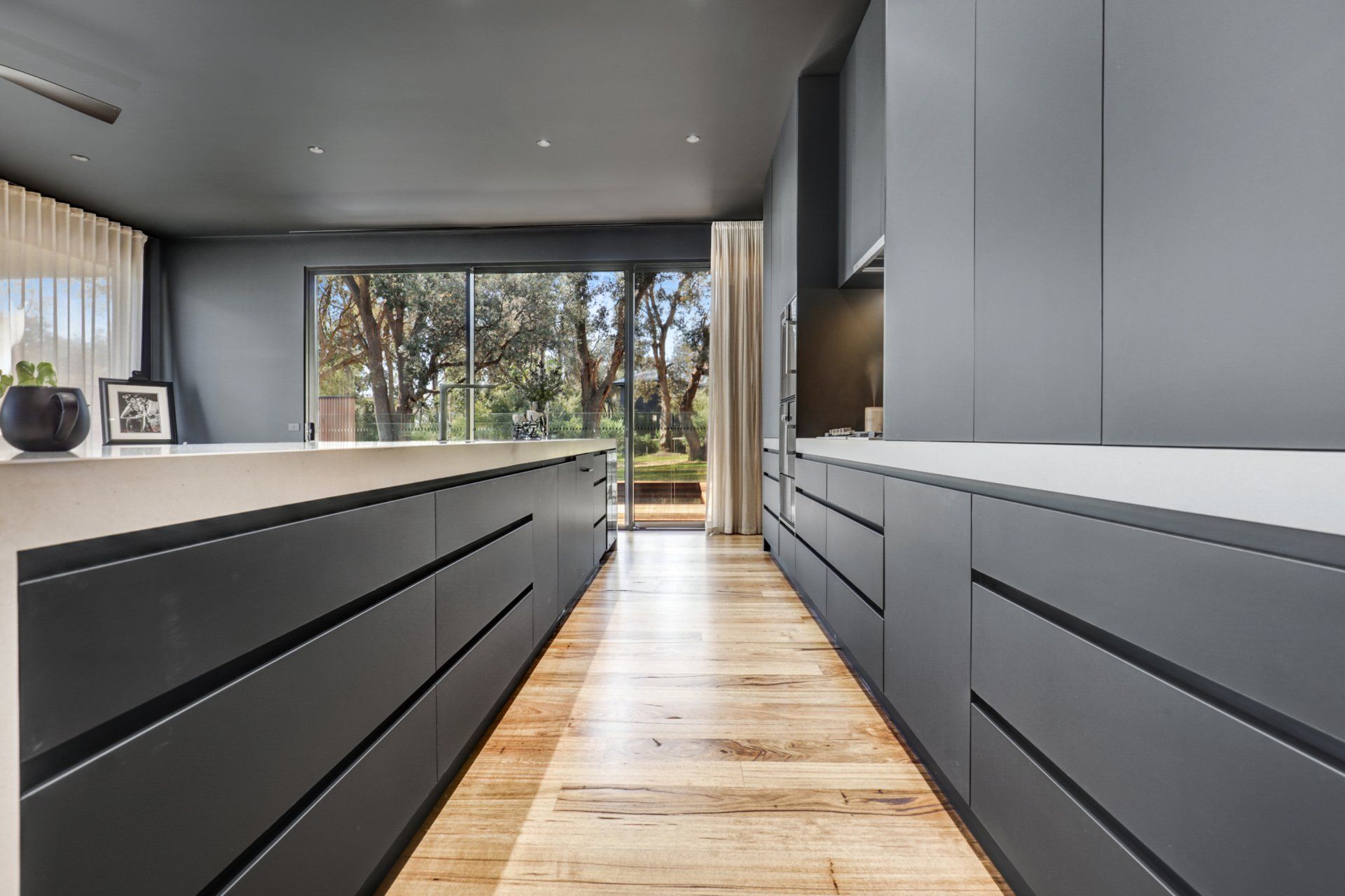 Cowes Real Estate, Cowes Property,Inverloch 3996, 3996 Studio, Beaumont Building Design, MJ Clarke Developments, Colourbond, Scyon Walls, Bass Coast Builder, Hereward Close Cowes, Phillip Island