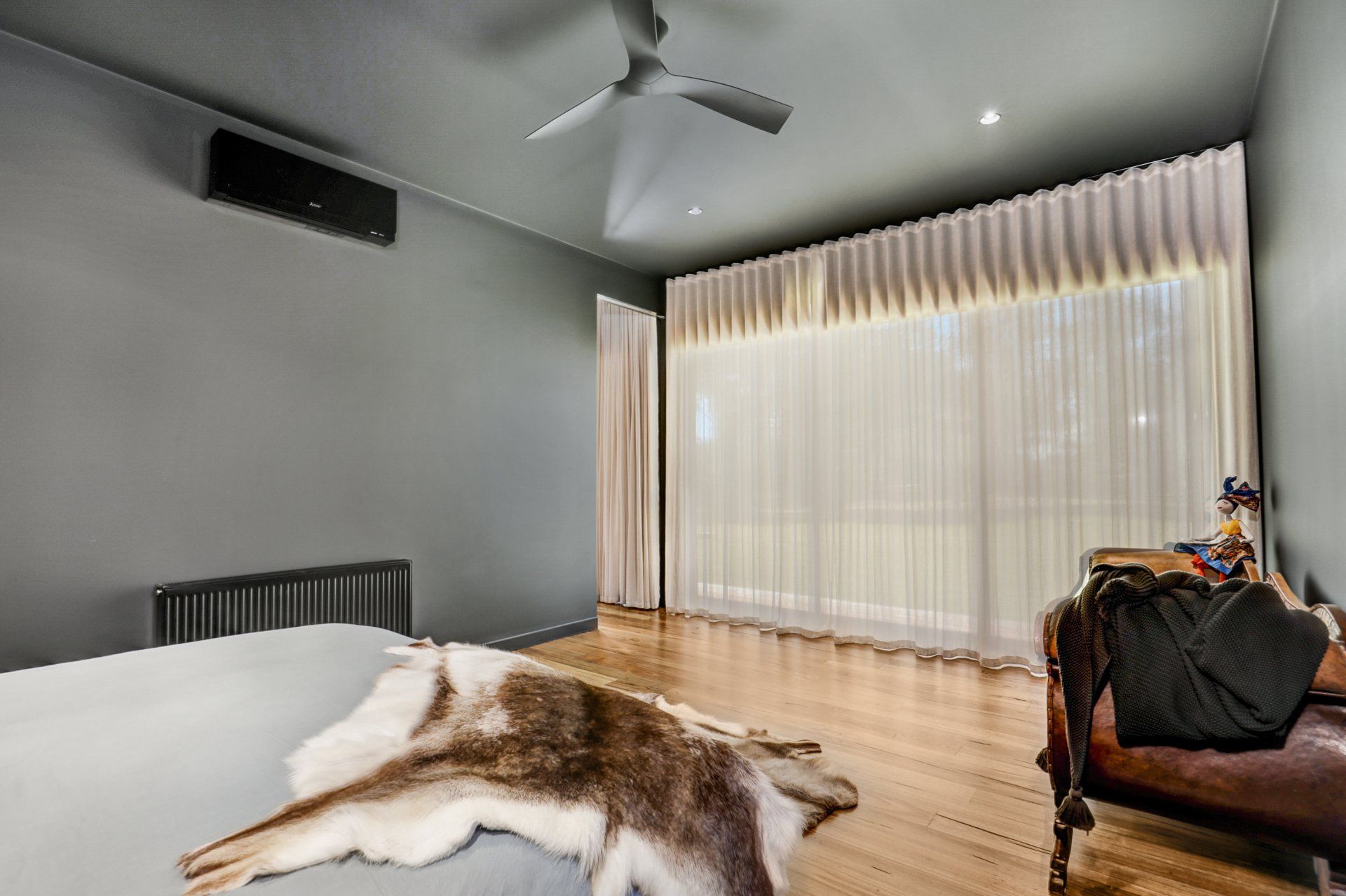 Cowes Real Estate, Cowes Property,Inverloch 3996, 3996 Studio, Beaumont Building Design, MJ Clarke Developments, Colourbond, Scyon Walls, Bass Coast Builder, Hereward Close Cowes, Phillip Island
