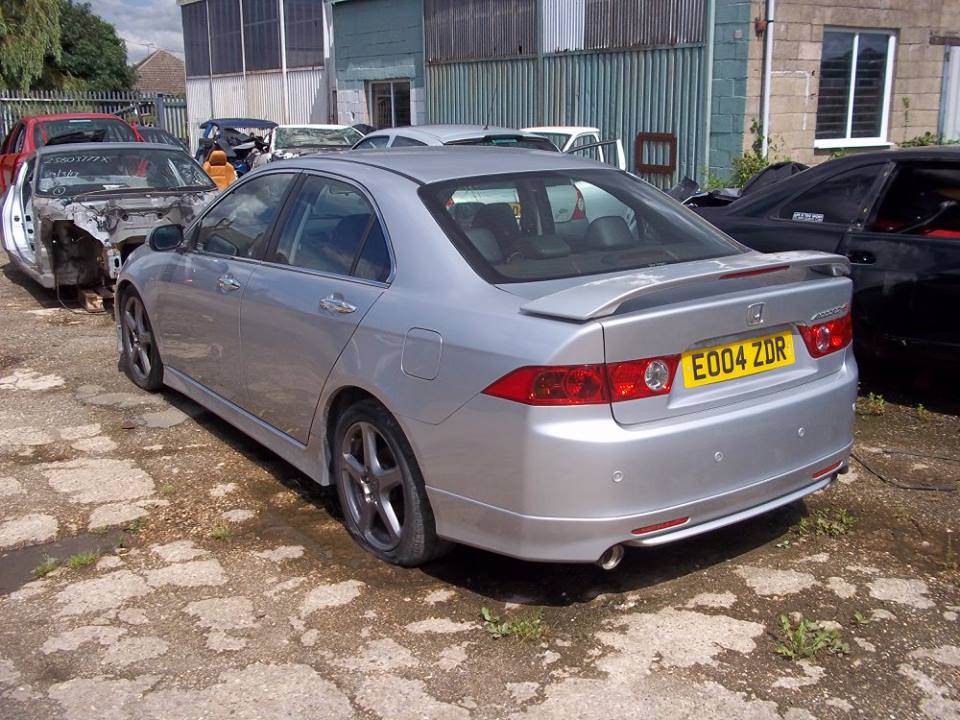 silver car