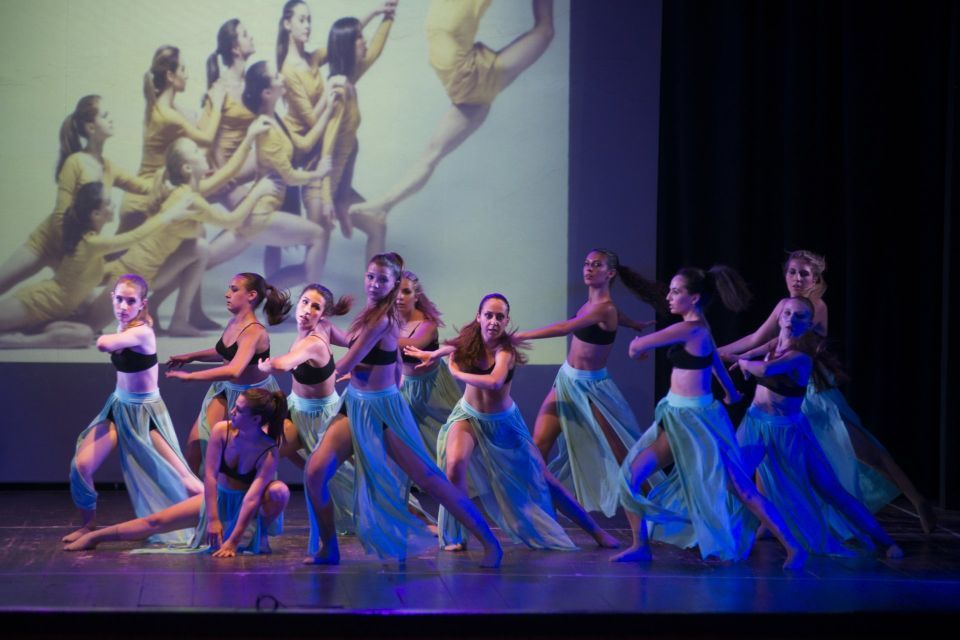 Esibizione danza moderna