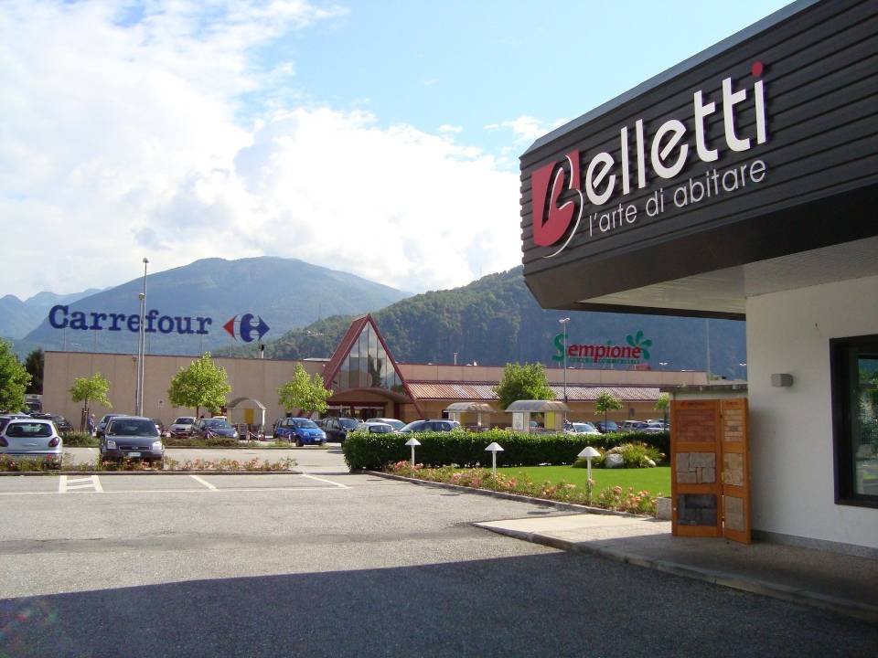 negozio di arredamenti
