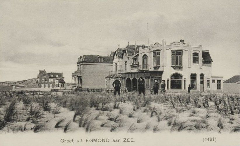 De boulevard van Egmond aan Zee rond 1915 De boulevard van Egmond aan Zee rond 1915