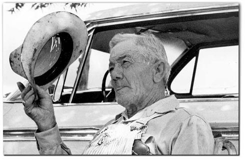 Frank Glass tipping his hat