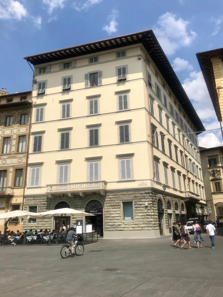 palazzo in Via dei Banchi ristrutturato 3