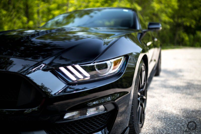shiny black 350r front end