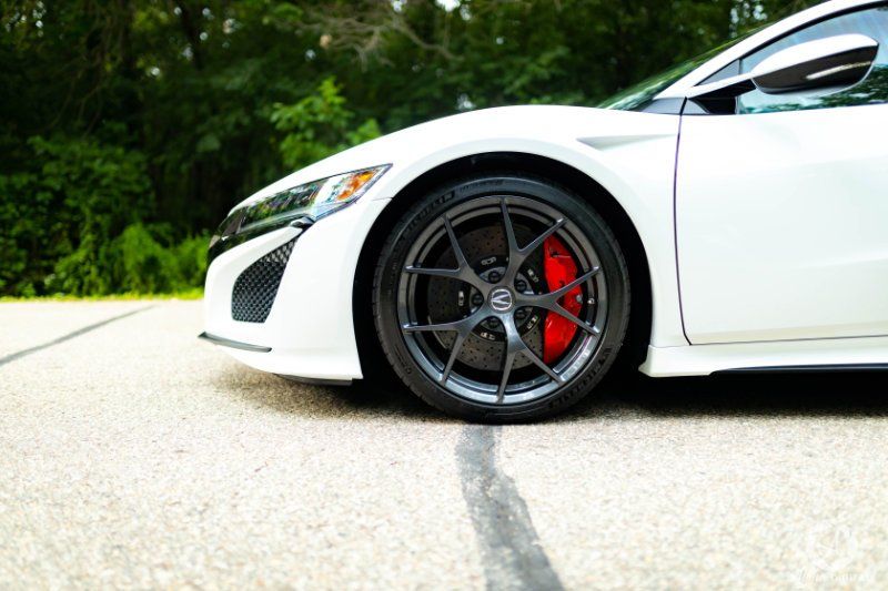 shiny white nsx front end