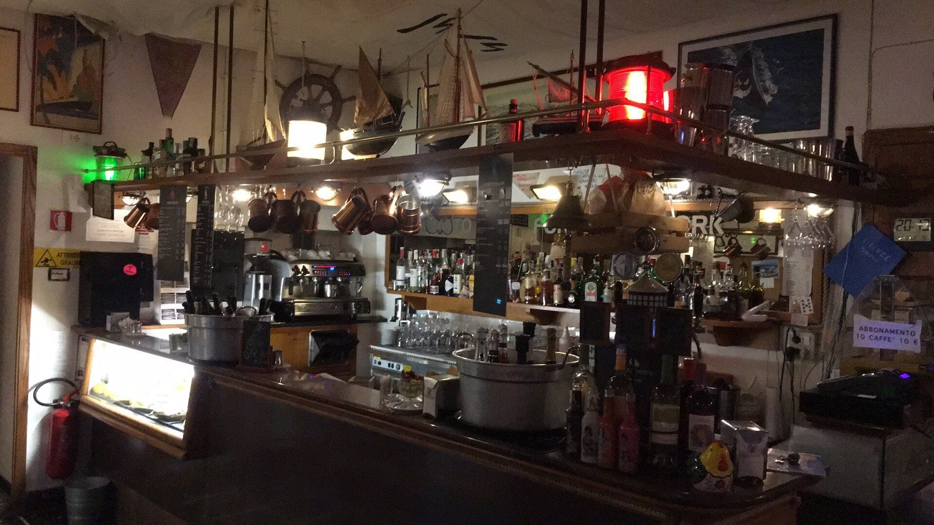 bancone di un bar