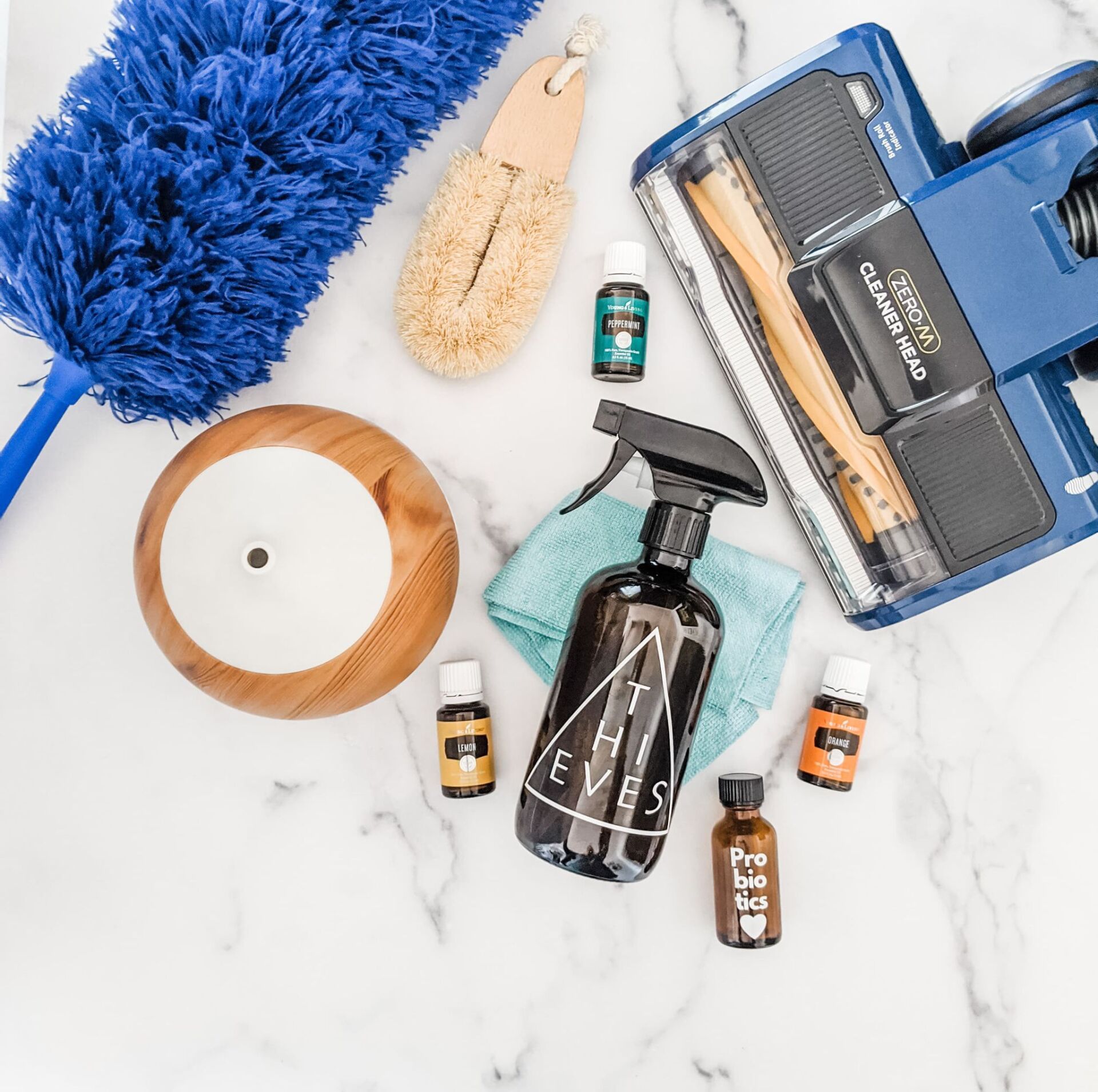 Cleaning tools and supplies for deep cleaning services