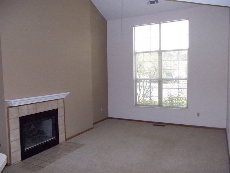 Living room 1