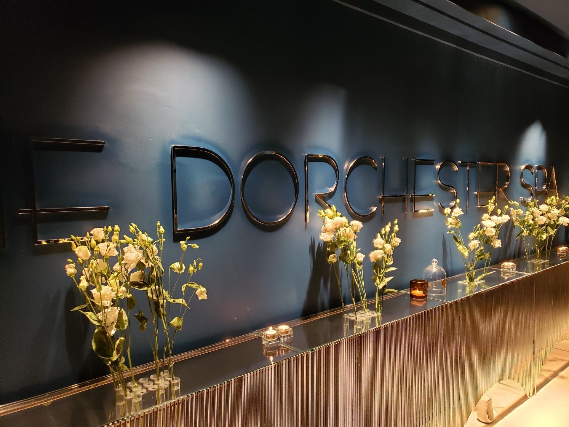 A blue wall with the word dorchester on it