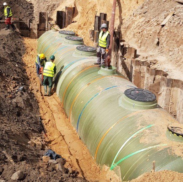 Строительство наружного водопровода, канализации, теплотрассы и газопровода.