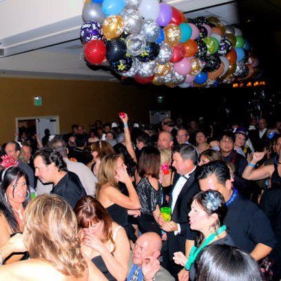 East Bay Big Balloon Drop on New Years